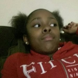 Meet your Posher, April